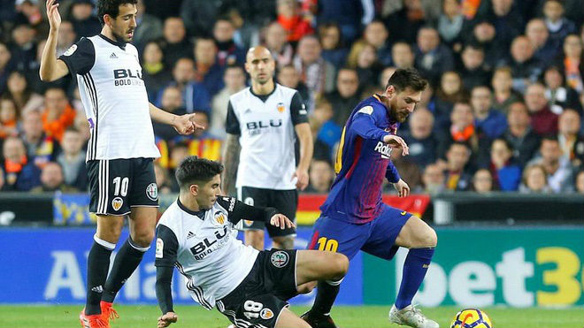 Barcelona – Valencia: Messi quyết công phá &#34;Bầy Dơi&#34; - 1