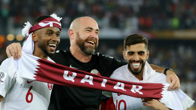 &#34;Vua châu Á&#34; Qatar gây sốc như Thái Lan: Sa thải công thần mời Wenger? - 1