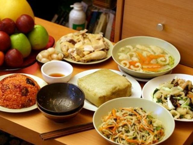 Sức khỏe đời sống - Những thói quen hại sức khoẻ dồn đến trong dịp Tết