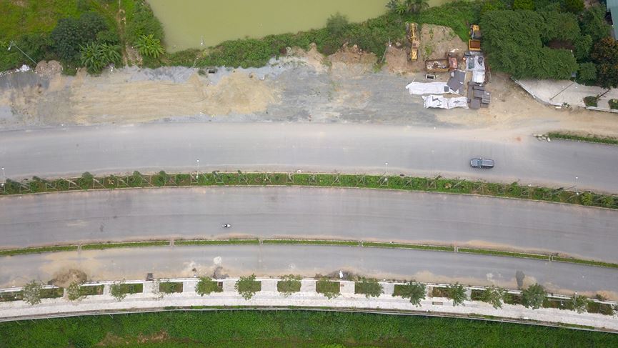 Toàn cảnh con đường giá trị 1.500 tỉ, dân muốn đi qua phải xin phép - 7