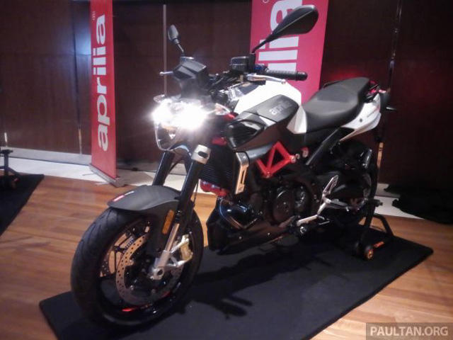 Thế giới xe - Naked bike Aprilia Shiver 900 2019 ra mắt, giá khá "chát"