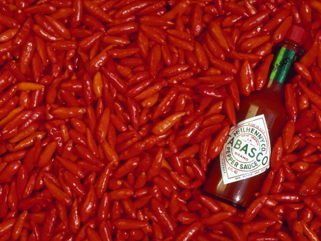 Media - Khám phá quy trình sản xuất Tabasco - loại sốt ớt nổi tiếng nhất thế giới