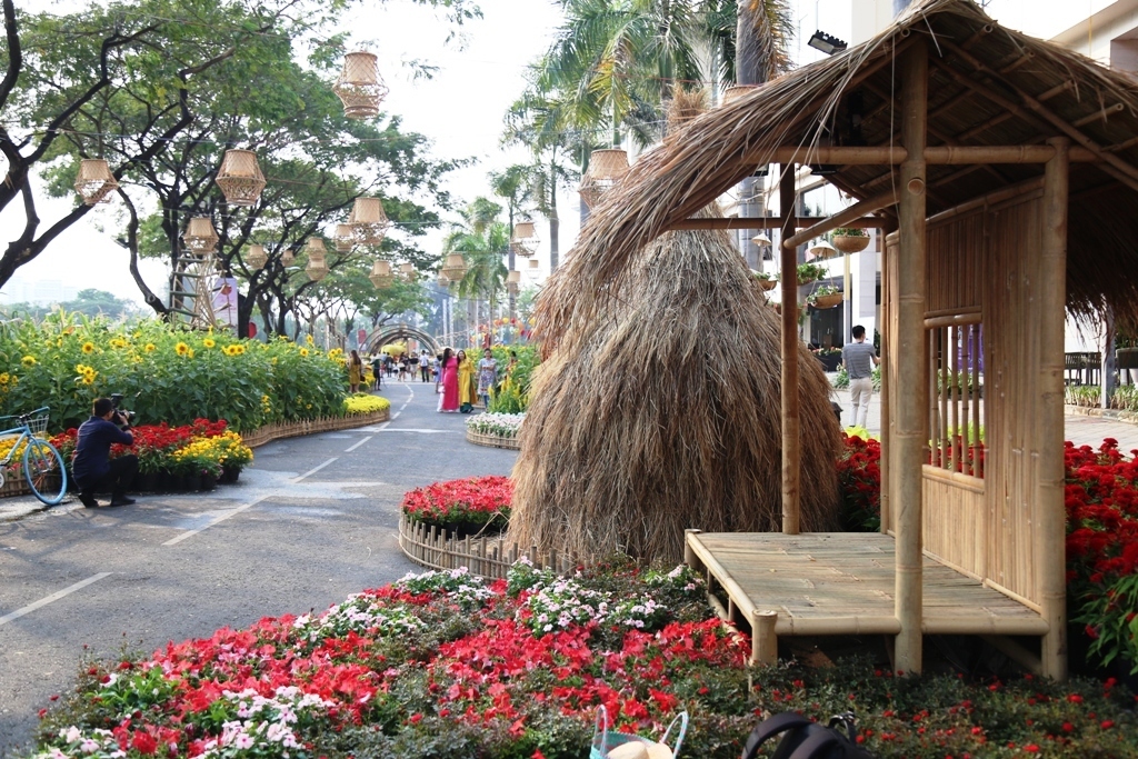 Hình ảnh làng quê tại hội hoa xuân khiến nhiều người “mê mệt” ở Sài Gòn - 7