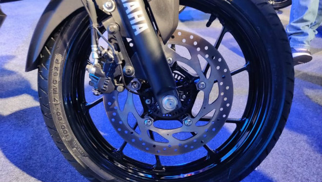 Ảnh thực tế môtô siêu rẻ Yamaha FZ V3.0 giá 31 triệu đồng - 2