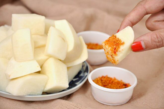 Chuyên gia mách bạn ăn Tết thả ga, không lo béo bụng - 1