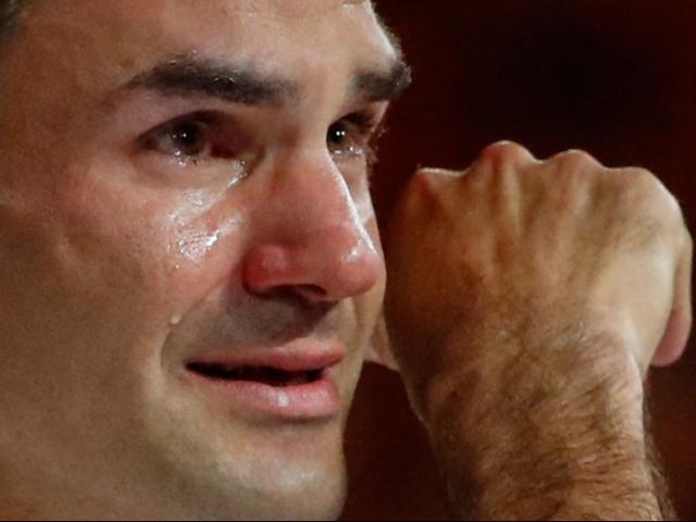 Thể thao - Tin thể thao HOT 7/2: Federer tiết lộ thích xem phim "mít ướt" trên máy bay