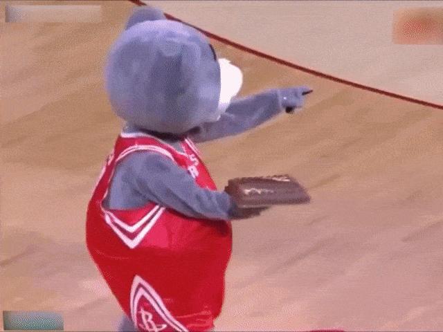 Video Clip Cười - Những con linh vật thể thao "bá đạo" nhất hành tinh