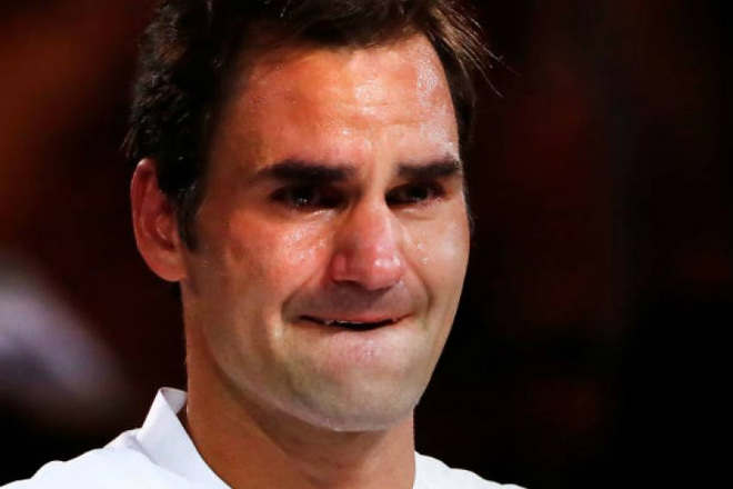 Tin thể thao HOT 7/2: Federer tiết lộ thích xem phim &#34;mít ướt&#34; trên máy bay - 1