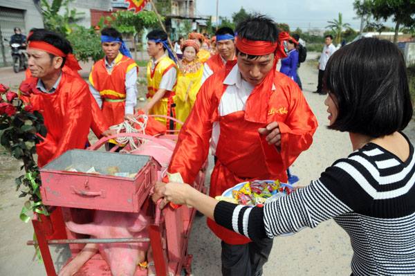 Năm Kỷ Hợi, làng Ném Thượng có bỏ lễ hội chém lợn? - 2