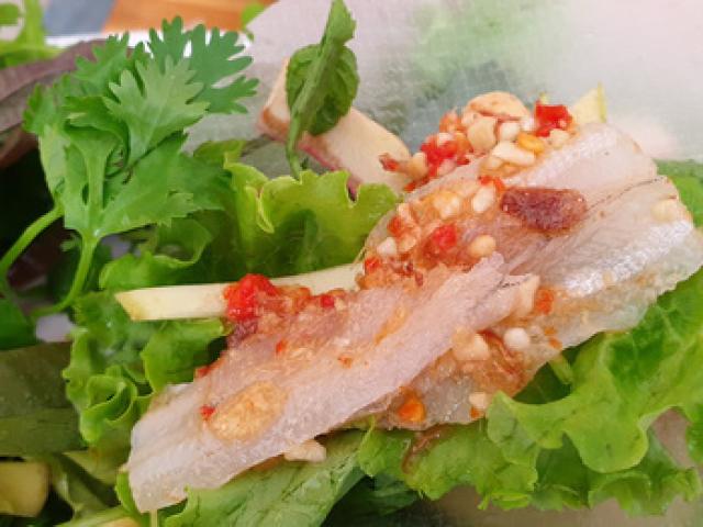 Ẩm thực - Ăn Tết với gỏi cá Nam Ô