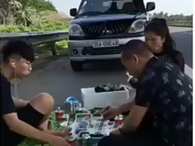 Người livestream cảnh gia đình ăn nhậu trên cao tốc Nội Bài - Lào Cai nói gì?