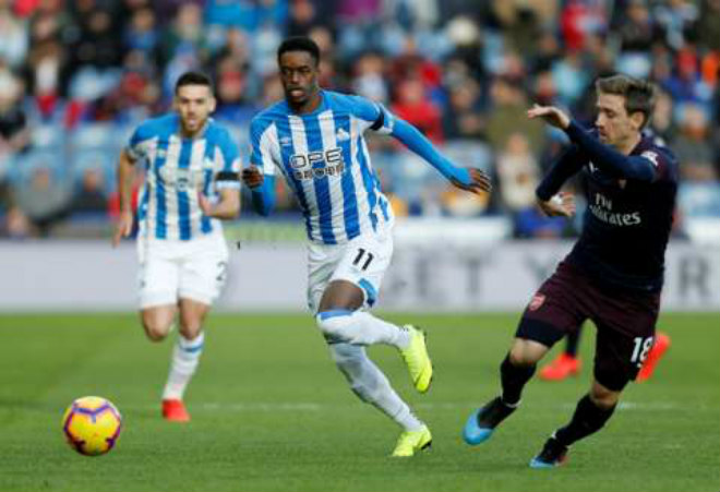 Huddersfield - Arsenal: Tấn công thần tốc, siêu phẩm &#34;mở khóa&#34; - 1