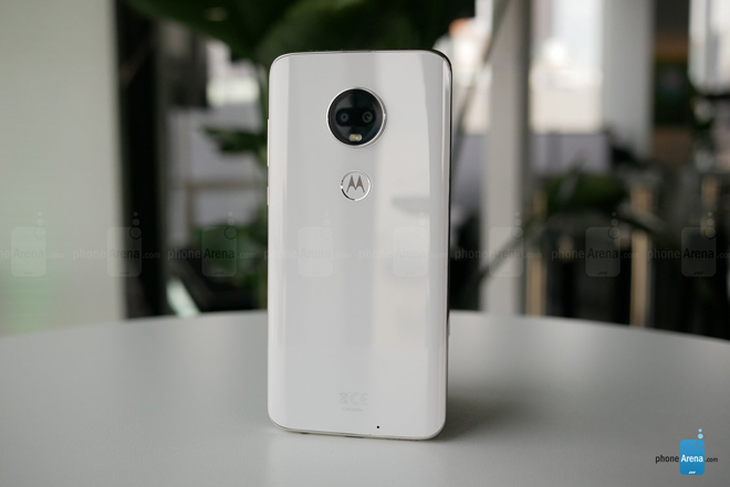 Trên tay Moto G7, G7 Power và G7 Play - 7