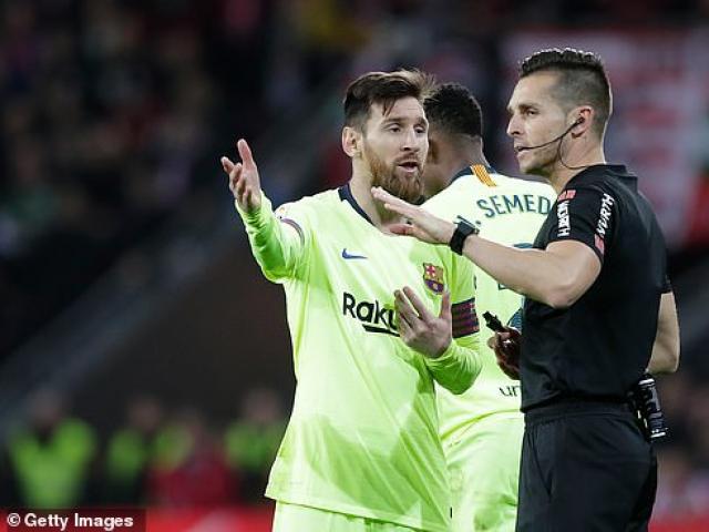 Bóng đá - Messi siêu sao hóa vô hình: Báo thân Barca tố trọng tài tiếp tay Real