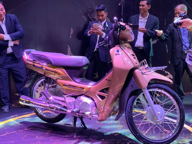 Thế giới xe - 2019 Honda Dream 125 sao chưa bán chính hãng tại Việt Nam?
