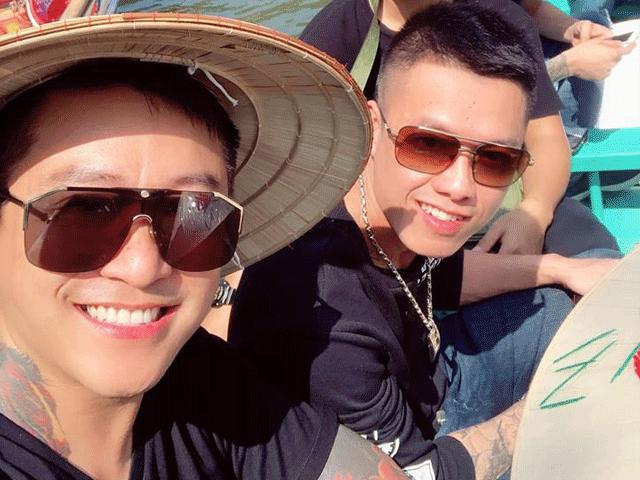 Giải trí - Tuấn Hưng đi khai hội chùa Hương, ai cũng hỏi về một người