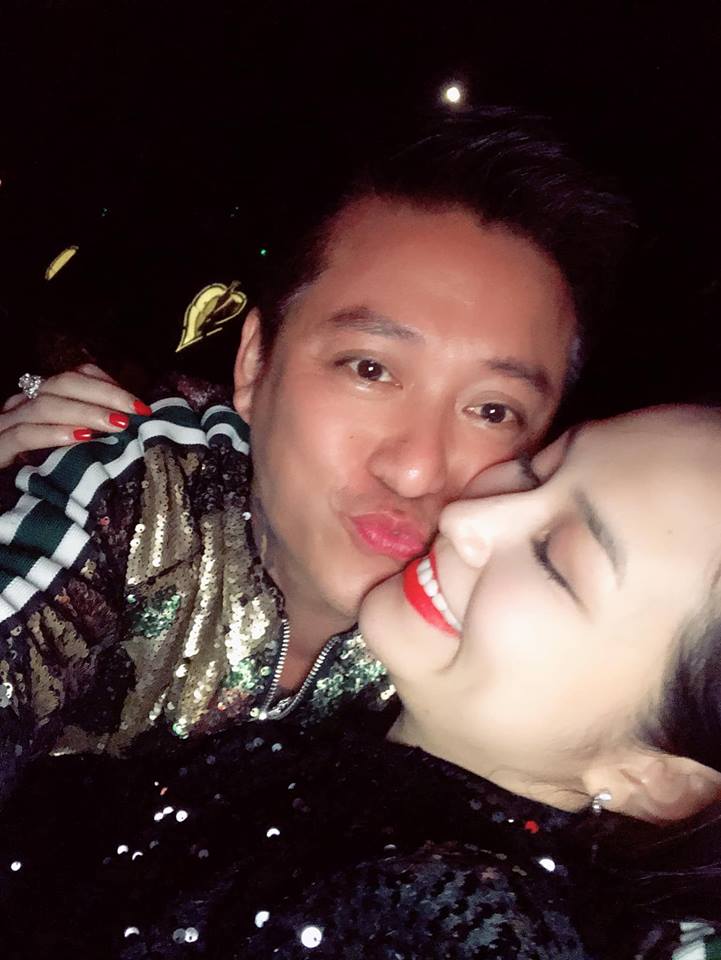 Tuấn Hưng đi khai hội chùa Hương, ai cũng hỏi về một người - 9