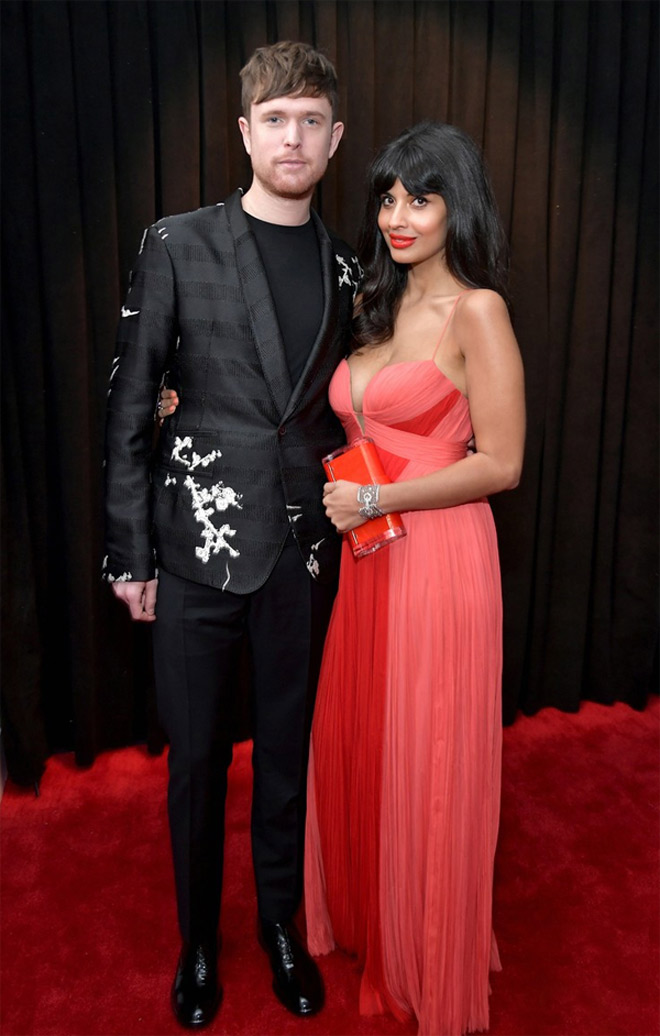 Nữ MC gốc Việt gây sốc trên thảm đỏ Lễ trao giải Grammy 2019 - 13