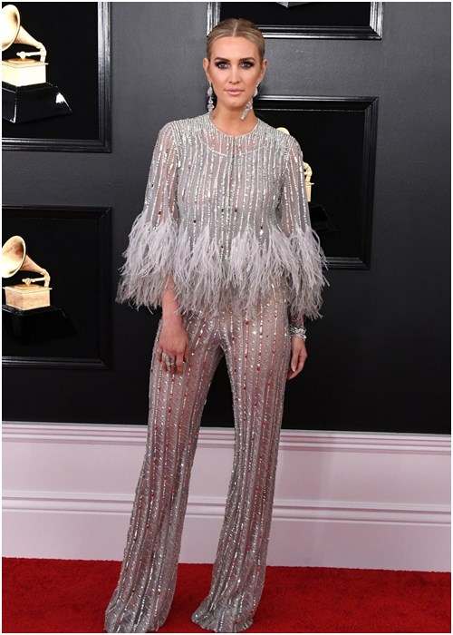 Nữ MC gốc Việt mặc jumpsuit xuyên thấu trên thảm đỏ - 12