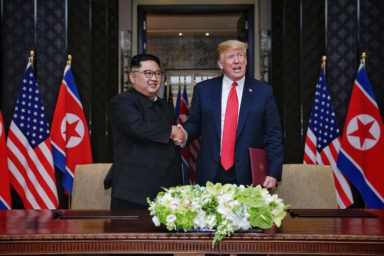 Trump gặp Kim Jong-un ở Việt Nam: Ai sẽ nhường nhịn ai? - 1