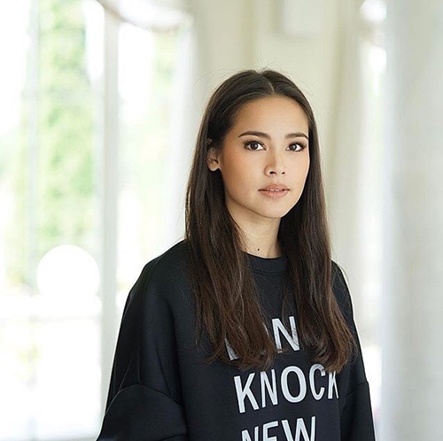 “Nữ thần rắn Thái Lan" đẹp mê lòng nhờ ngủ nhiều - 6