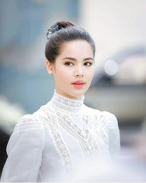 “Nữ thần rắn Thái Lan" đẹp mê lòng nhờ ngủ nhiều - 2