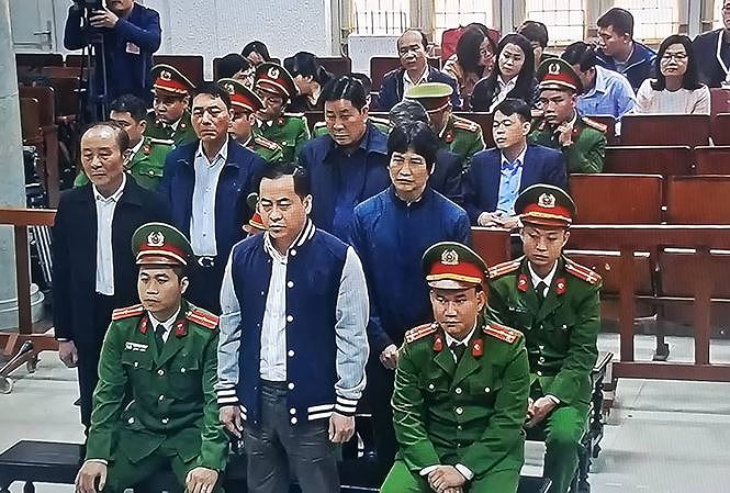 Nguyên Trung tướng Bùi Văn Thành kháng cáo, xin hưởng án treo - 2