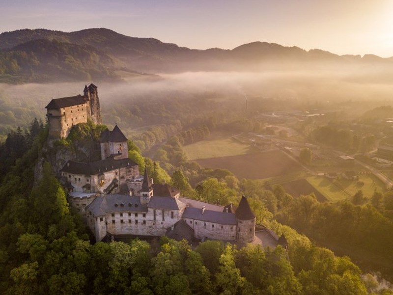 Quốc gia nào tha hóa biến chất nhất ở Châu Âu? - 7