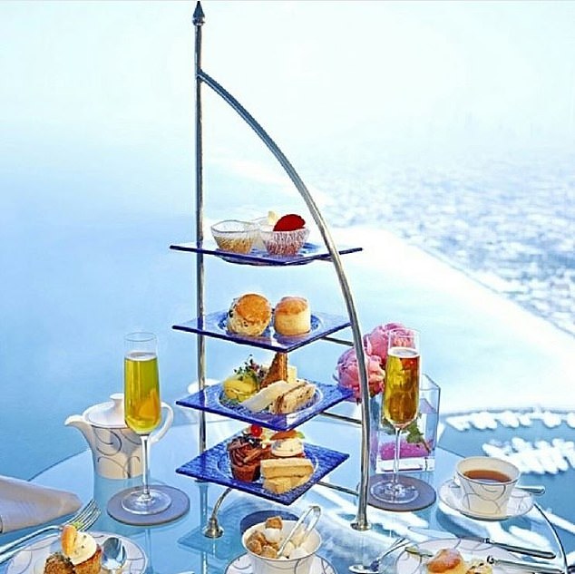 Choáng váng trước sự giàu có và tiêu tiền như nước của gái trẻ Dubai - 14