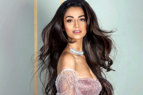 Sao nữ phim Ấn Độ "Đừng rời xa em" xinh như hoa hậu là ai? - 3