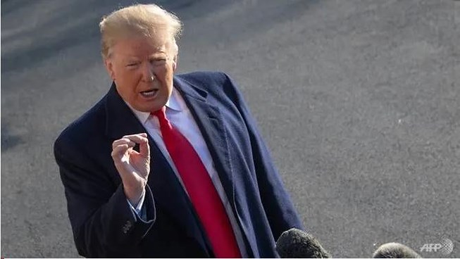 Ông Trump tuyên bố tình trạng khẩn cấp để xây tường Mexico - 1