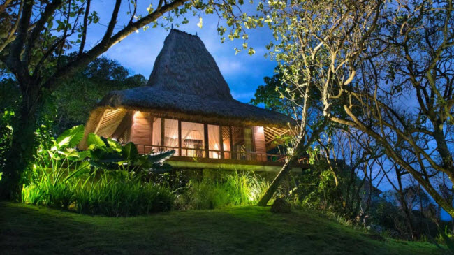 Lelewatu, Indonesia: Các bãi biển đẹp, văn hóa đặc sắc và một số điểm lướt ván đẹp nhất Indonesia đang chờ khách của khu nghỉ dưỡng Lelewatu Resort Sumba.