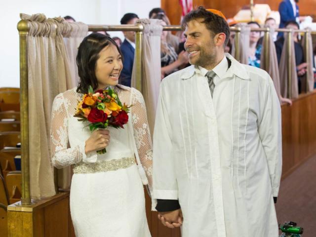 Thế giới - Cô dâu gốc Việt và tình yêu cổ tích xúc động triệu con tim người Mỹ