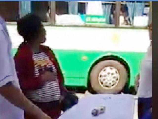 Diễn biến mới nhất vụ tài xế xe buýt bỏ rước khách để đưa “bà bầu” đi cấp cứu