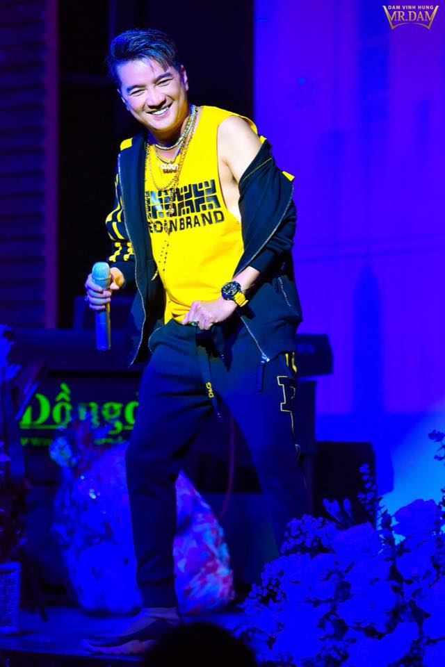 Mr. Đàm bất ngờ thay đổi chữ ký, fan phát hiện điều đặc biệt - 6