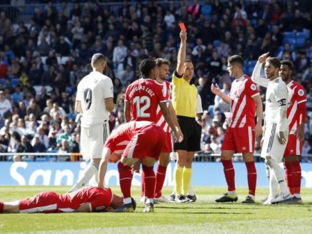 Real Madrid thua sốc: ”Đại ca” Ramos lập 2 kỷ lục La Liga không mong muốn