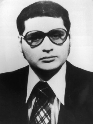 Rợn gáy kế hoạch giết 1.000 người của trùm khủng bố “Carlos Chó rừng” - 2