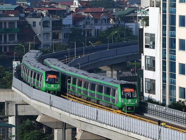 Tàu Cát Linh - Hà Đông hoạt động miễn phí nửa tháng