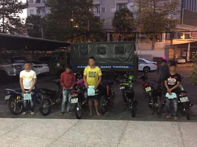 Pháp luật - Nhóm "anh hùng xa lộ" nẹt bô đại náo đường phố và cái kết