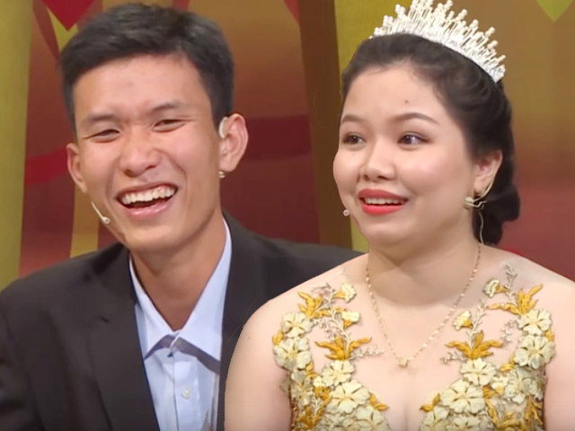 Bạn trẻ - Cuộc sống - Vợ trẻ bóc mẽ chồng đêm tân hôn phải lên mạng học cách làm “chuyện ấy”