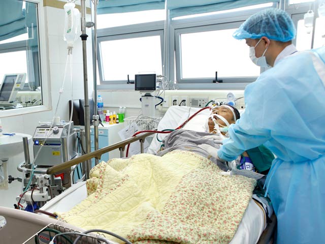 Những đối tượng nào dễ mắc cúm và xảy ra biến chứng nặng? - 1