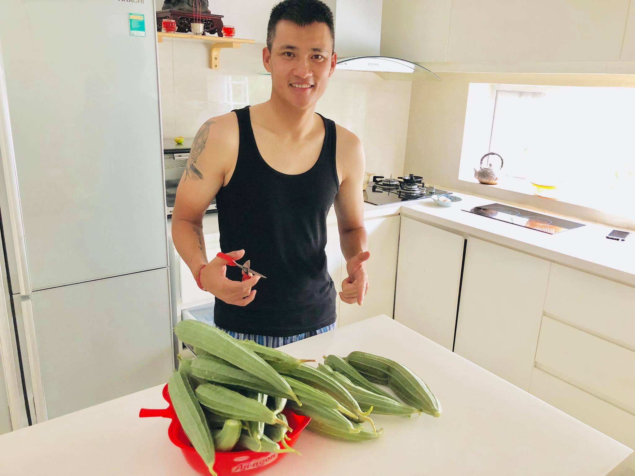 Thủy Tiên đã làm gì với con gái Bánh Gạo khiến fan tố vui "bạo hành gia đình"? - 5