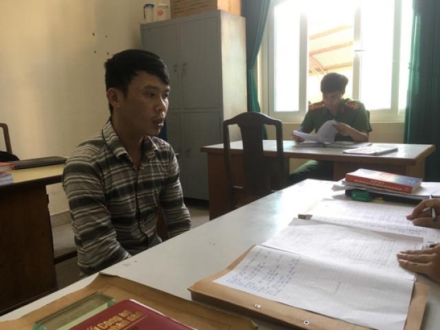 Pháp luật - Lấy ghế đánh vào đầu công an vì bị nhắc nhở hát karaoke to