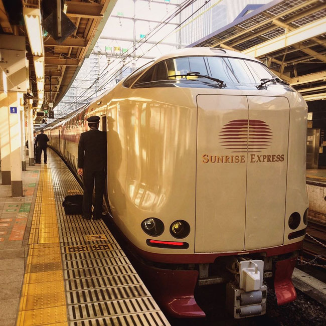Trải nghiệm đi tàu hỏa ở Nhật là đẳng cấp hoàn toàn khác biệt với phần còn lại của thế giới - 1