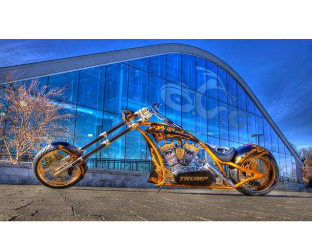 Thế giới xe - Hút mắt với chiếc chopper độ vàng 24k của Tổng thống Donald Trump