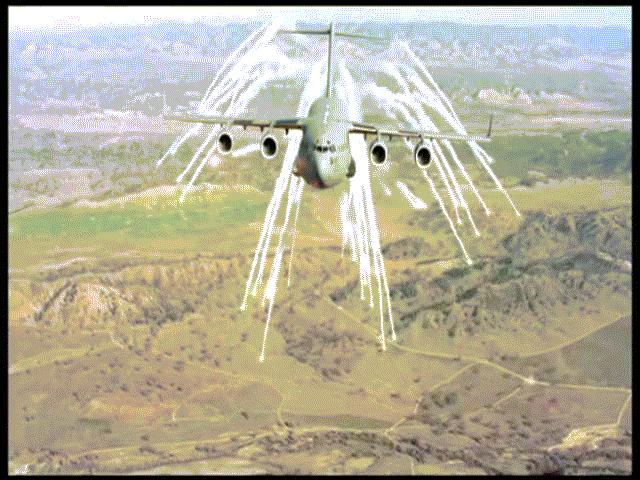 Khám phá “ngựa thồ” C-17 vừa chở trực thăng của ông Trump đến VN