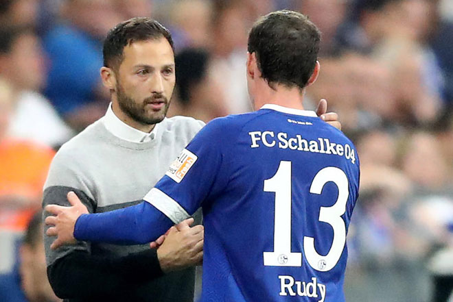 Schalke 04 - Man City: Thành yếu khó cản lốc xoáy - 1