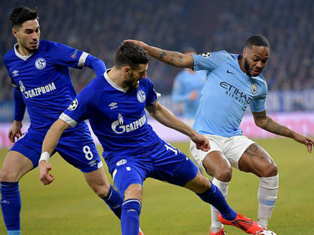 Trực tiếp Schalke 04 - Man City: Otamendi nhận thẻ đỏ