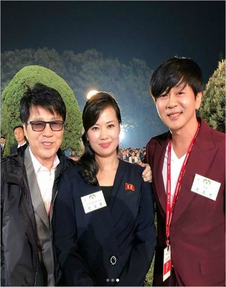 Nhan sắc bóng hồng đứng đầu nhóm nhạc Triều Tiên &#34;gây sốt&#34; cả thế giới - 11