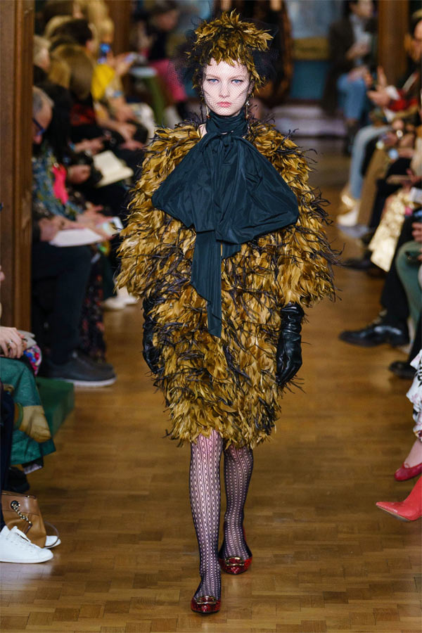 Khu vườn hoa lá đẹp mê hồn người của Erdem - 2